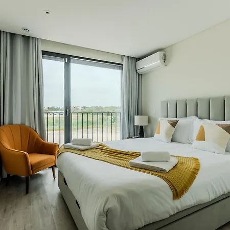 Apartment Shore - *